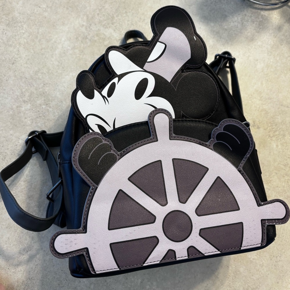 Loungefly  Disney Steamboat Willie mini Backpack Mickey Mouse Monochrome Vintage
